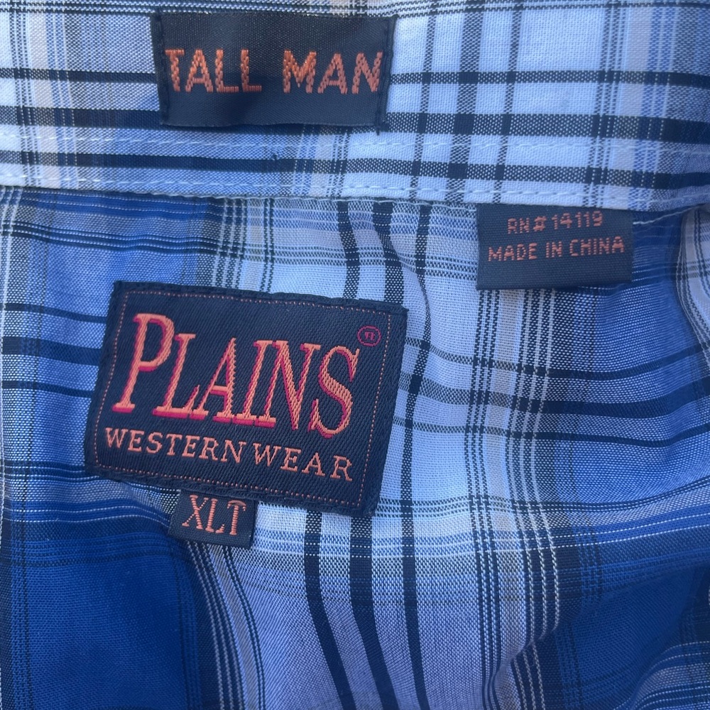 Long sleeve blue white plaid shirt